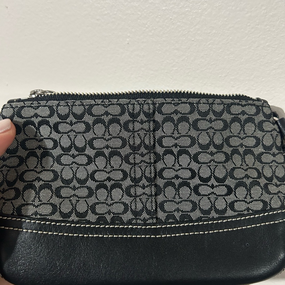 Coach Black and Gray Patterned Wristlet